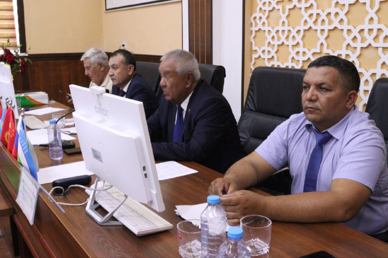 Dasturga muvofiq, konferensiyaning navbatdagi qismi Don va dukkakli ekinlar ilmiy-tadqiqot institutining majlislar zalida davom etdi. Unda soha mutaxassislari, olimlar hamda tadqiqotchilar tomonidan…