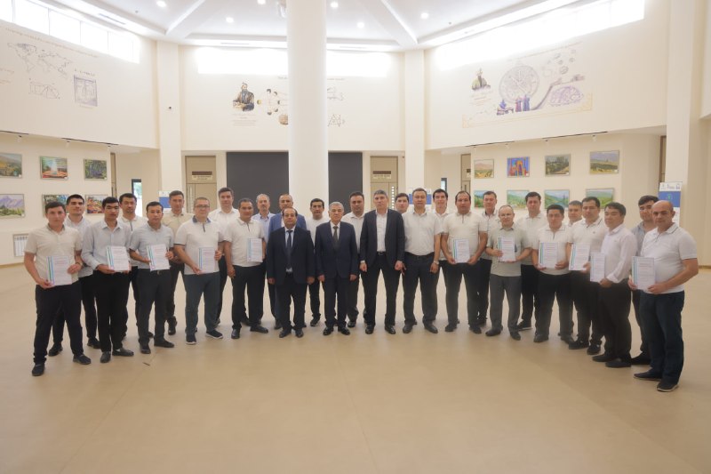 Malaka oshirish kurslari: ilm, amaliyot va tajriba