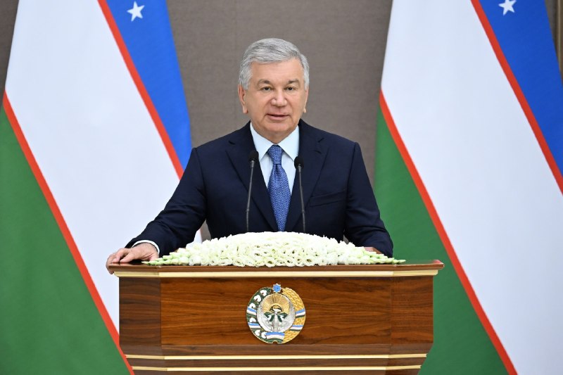 Prezident Shavkat Mirziyoyev ishtirokida mamlakatimiz mustaqilligining 35 yilligi munosabati bilan hududlarda umumiy qiymati 50 trillion so‘mlik 163 ta yangi obyektni ishga tushirish marosimi boʻlib…