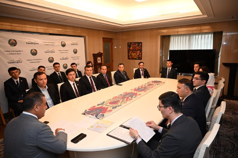 Yaponiyada tahsil olayotgan o‘zbekistonlik stipendiatlar bilan uchrashuv o‘tkazildi
