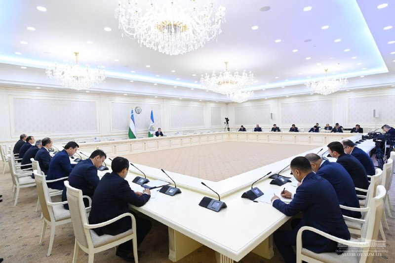 Ўздонмаҳсулот” ўзи ҳам, 43 та корхонаси ҳам янги бозор шароитларида ишлашга ўрганиши шартлиги таъкидланди.