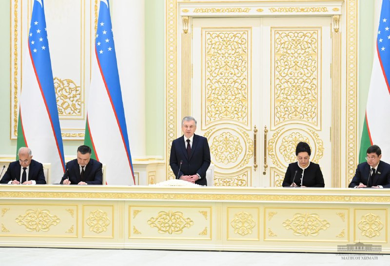 Президент Шавкат Мирзиёев: